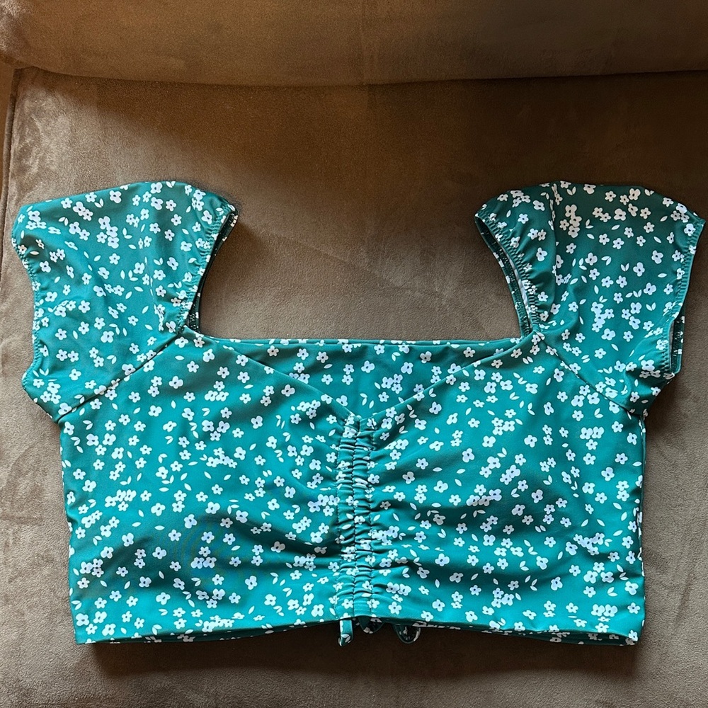 ZAFUL Floral Green bikini Top puf sleeves ruched tie center NEW NEVER WORN 10 XL